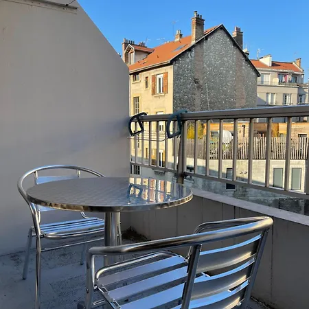 Plein Centre, Calme, Parking Inclus, Piscine Et Gardien * Гренобль