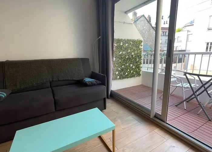 Plein Centre, Calme, Parking Inclus, Piscine Et Gardien Apartamento Grenoble